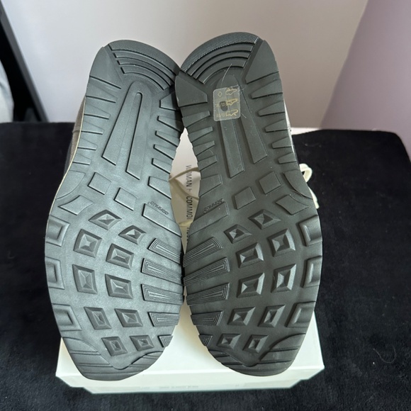 Common Projects Track Classic Sneakers - Picture 12 of 14